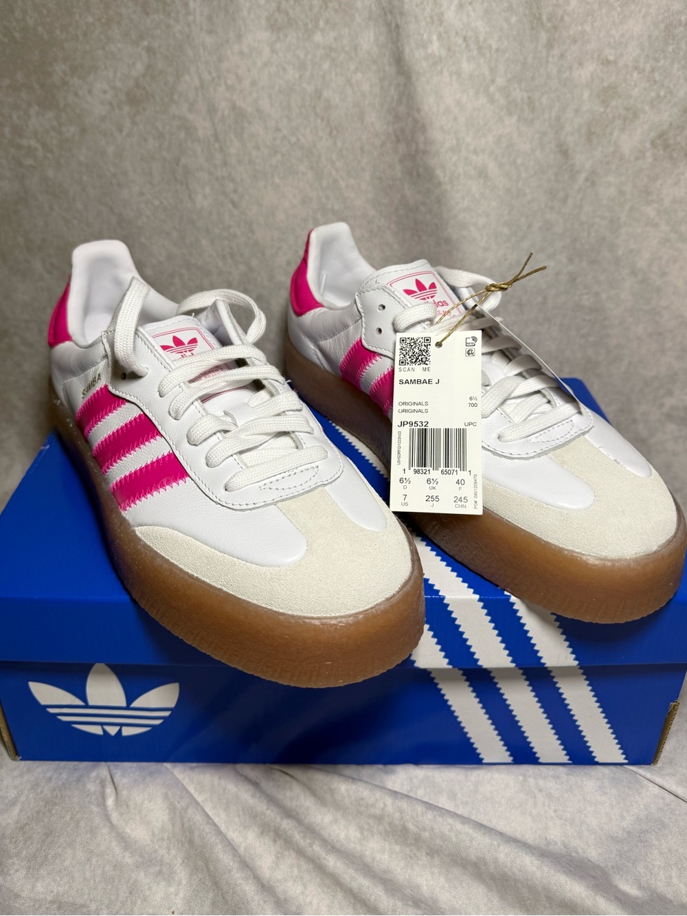 adidas Sambae J JP9532 White Shock Pink Gum Big Kids 7 Women’s 8.5 NWT Box